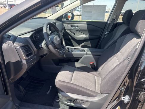 New 2026 Nissan Rogue SV AWD/4WD image 7