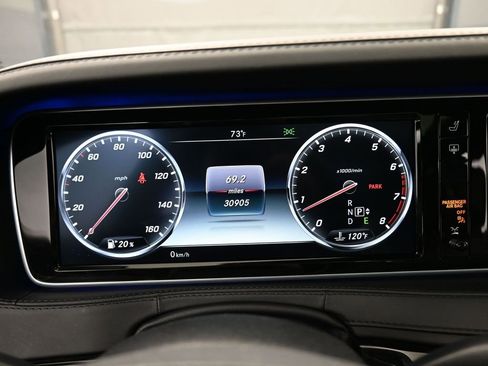 Used 2017 Mercedes-Benz Maybach S 600 image 21