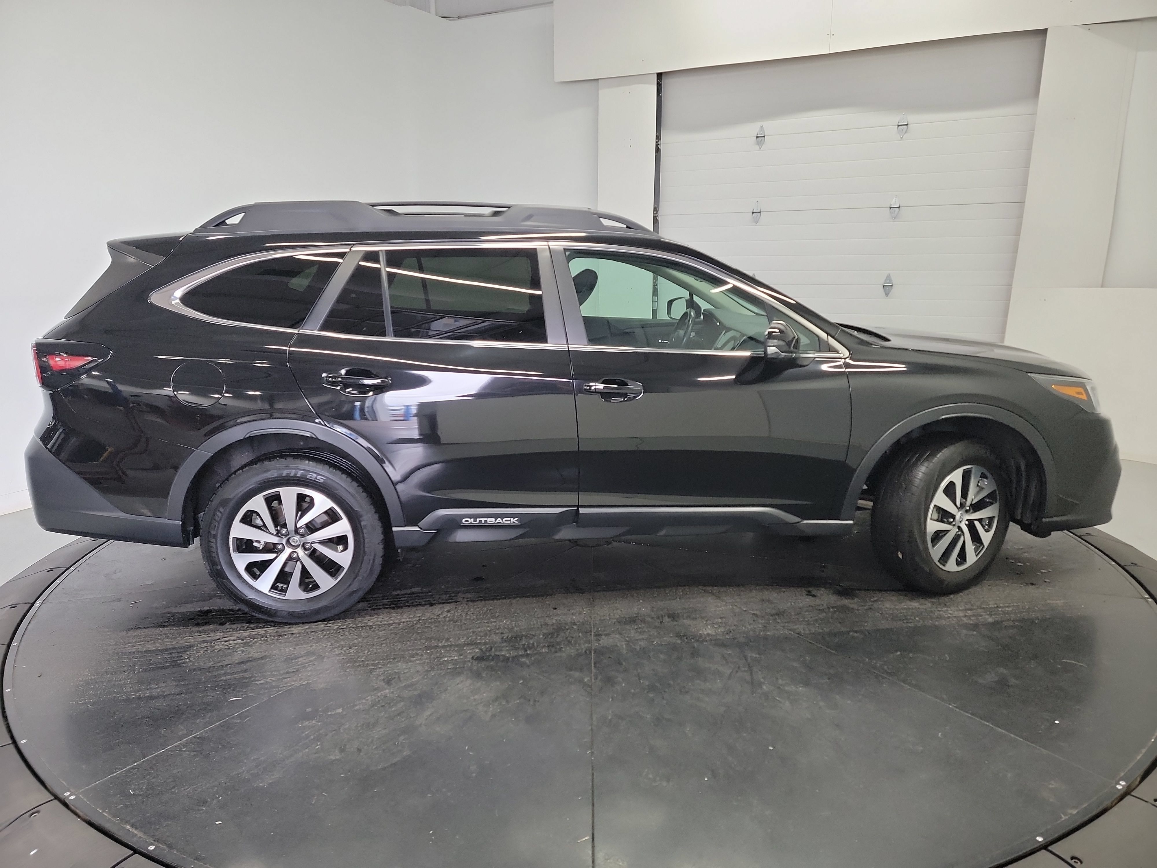 Used 2021 Subaru Outback Premium AWD/4WD image 11