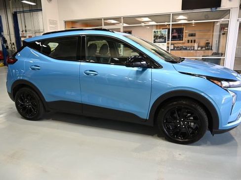New 2027 Chevrolet Bolt RS w/ Technology Package FWD image 4