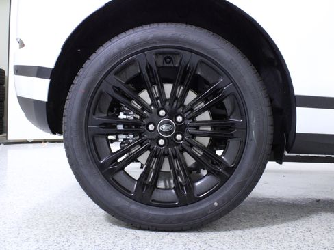 New 2026 Land Rover Range Rover Evoque S image 8