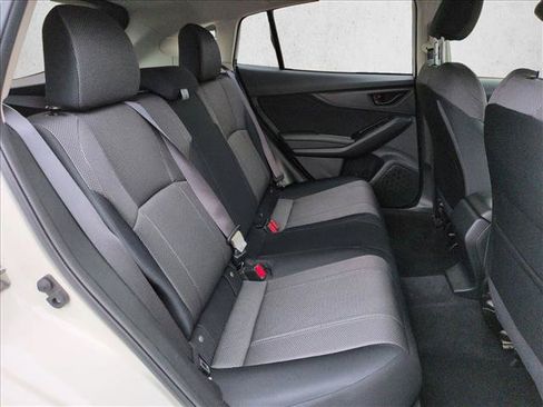 Used 2023 Subaru Crosstrek 2.0i AWD/4WD image 19