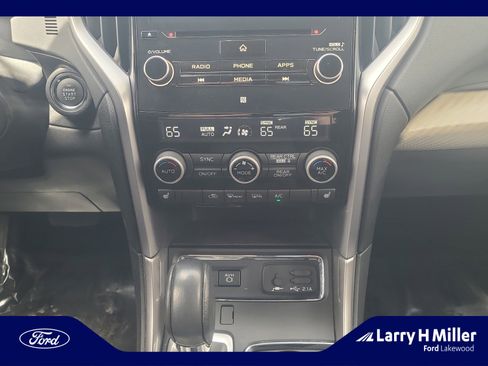 Used 2019 Subaru Ascent Premium AWD/4WD image 30