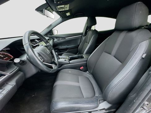 Used 2021 Honda Civic Sport image 13
