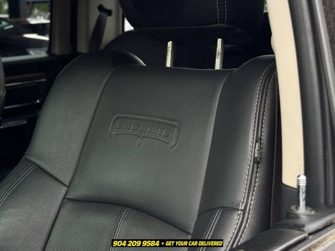 Used 2017 RAM 1500 Laramie w/ Convenience Group AWD/4WD image 22