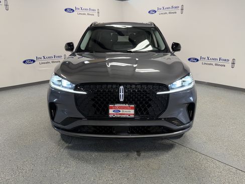 Used 2025 Lincoln Aviator Reserve w/ Equipment Group 201A image 2