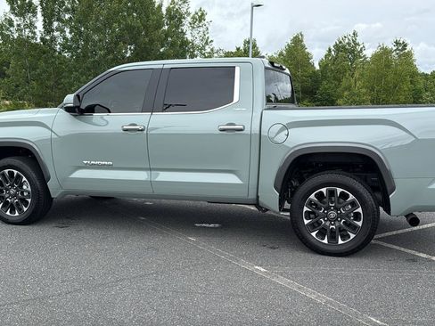 Used 2026 Toyota Tundra Limited AWD/4WD image 11