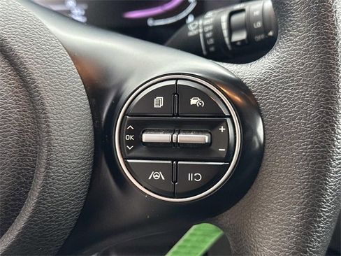 Certified 2023 Kia Soul LX image 8