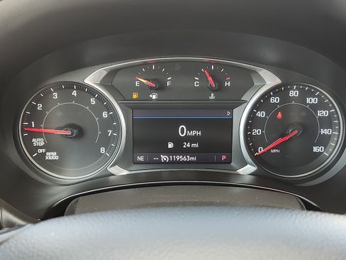 Used 2022 GMC Terrain SLT AWD/4WD image 19