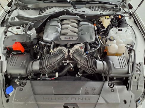 Used 2025 Ford Mustang GT Premium RWD image 22
