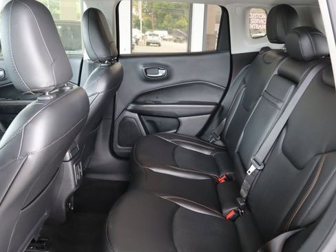 Used 2019 Jeep Compass Limited image 37