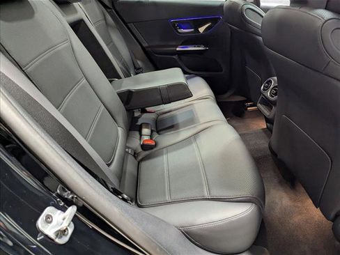 Used 2026 Mercedes-Benz GLC 300 image 21