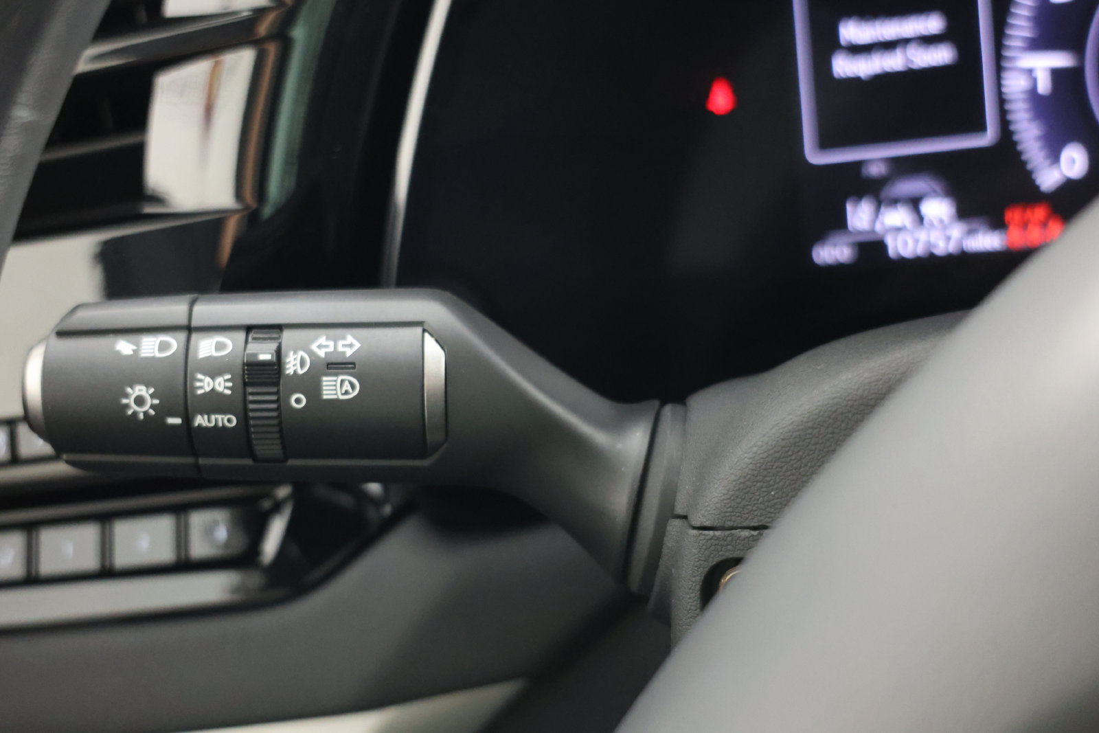 Used 2023 Lexus RX 350 AWD image 25