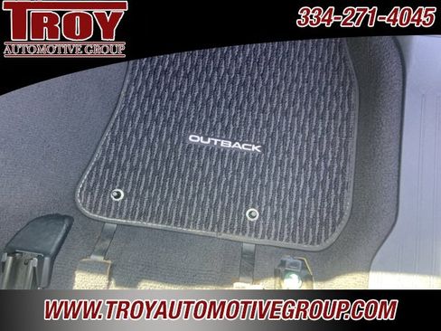 Used 2017 Subaru Outback 2.5i Limited image 39