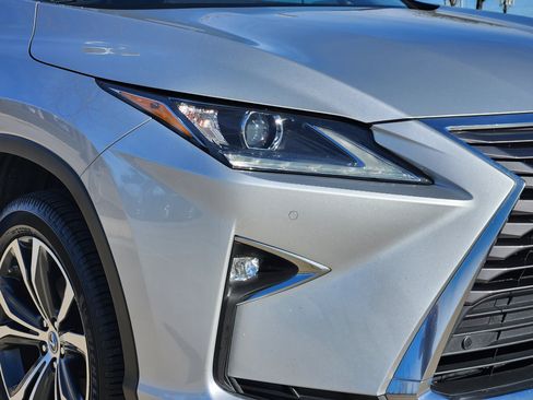 Used 2018 Lexus RX 350L Navigation, Premium Package image 6