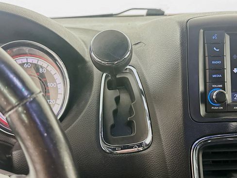 Used 2019 Dodge Grand Caravan GT FWD image 24