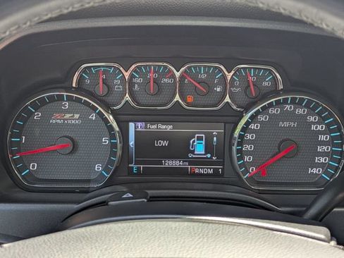 Used 2016 Chevrolet Silverado 2500 LT w/ LT Convenience Package AWD/4WD image 28