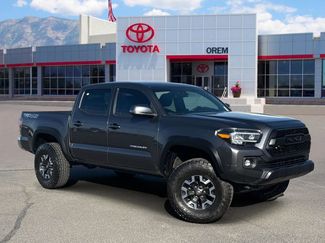 Used 2022 Toyota Tacoma TRD Off-Road video 1