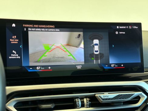 Certified 2023 BMW 330i xDrive Sedan w/ Convenience Package AWD/4WD image 21