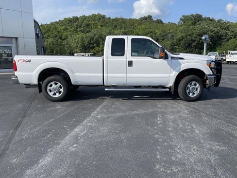 Used 2016 Ford F250 XLT w/ XLT Value Package AWD/4WD image 2