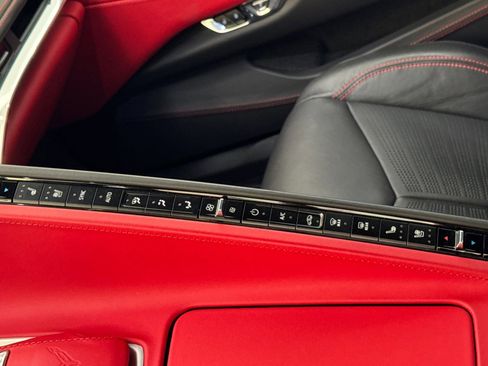 Used 2020 Chevrolet Corvette Stingray Premium Conv w/ 3LT Preferred Equipment Group RWD image 19