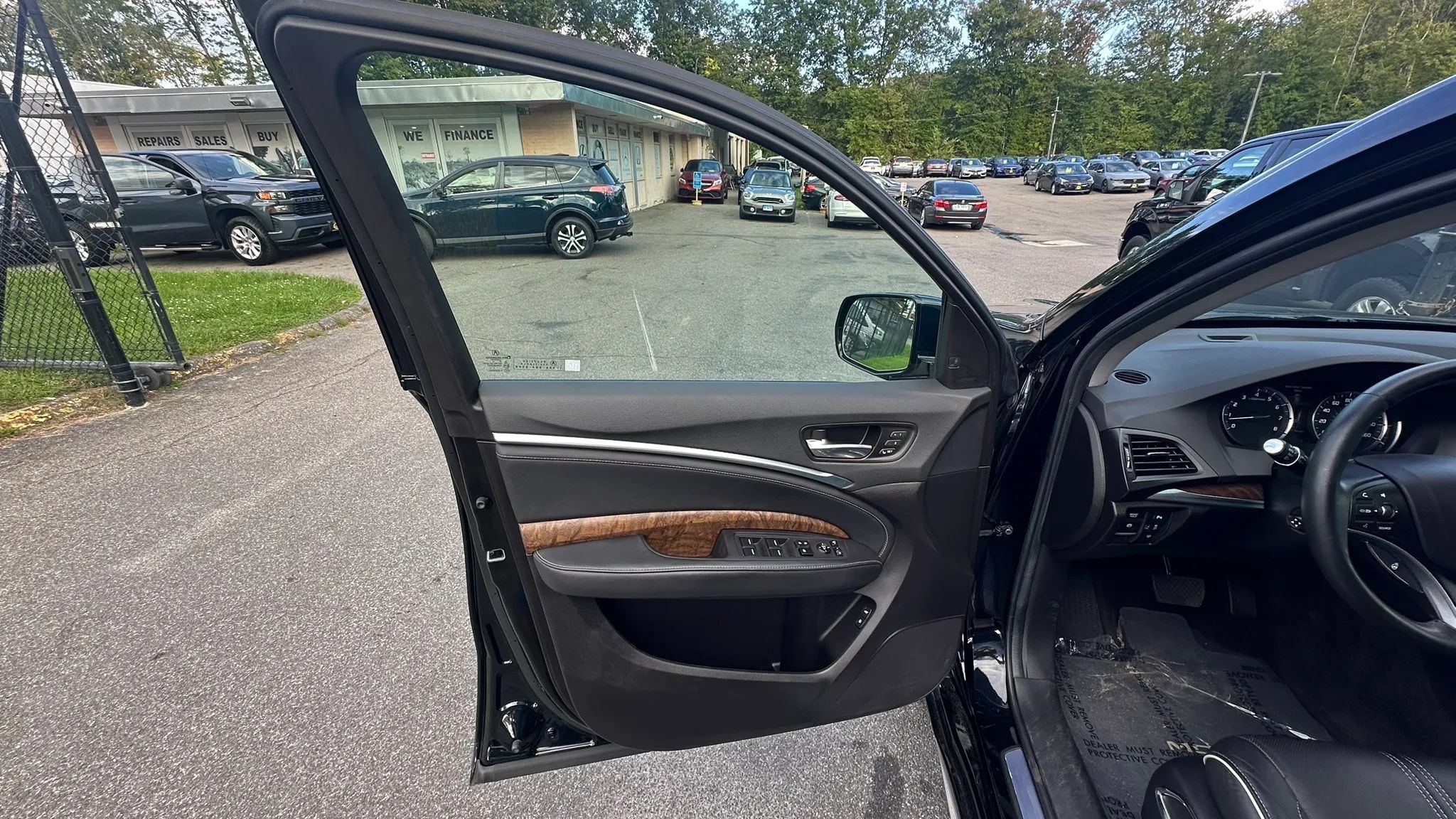 Used 2020 Acura MDX w/ Advance Package AWD/4WD image 30