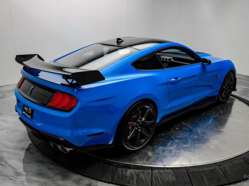 Used 2022 Ford Mustang Shelby GT500 w/ Carbon Fiber Track Pack image 19