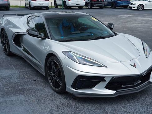 Used 2020 Chevrolet Corvette Stingray Premium Cpe w/ 3LT Preferred Equipment Group RWD image 18