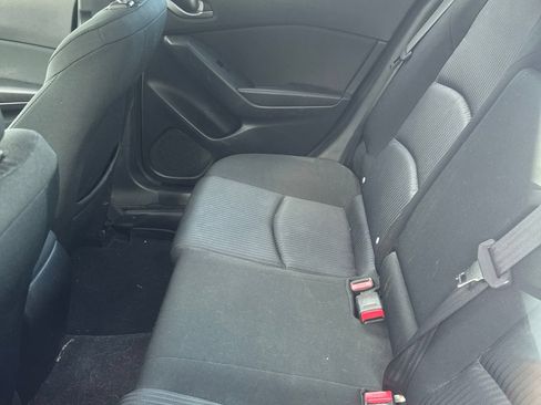 Used 2016 MAZDA MAZDA3 i Touring FWD image 6
