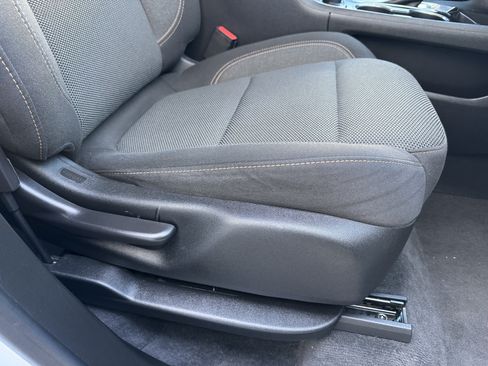 Certified 2020 Chevrolet Traverse LS AWD/4WD image 25