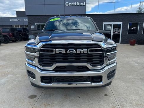Certified 2025 RAM 2500 Big Horn AWD/4WD image 2