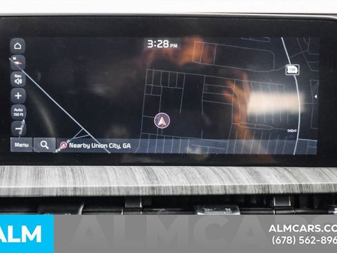 Used 2024 Kia Telluride EX w/ EX Captain's Chair Package AWD/4WD image 35