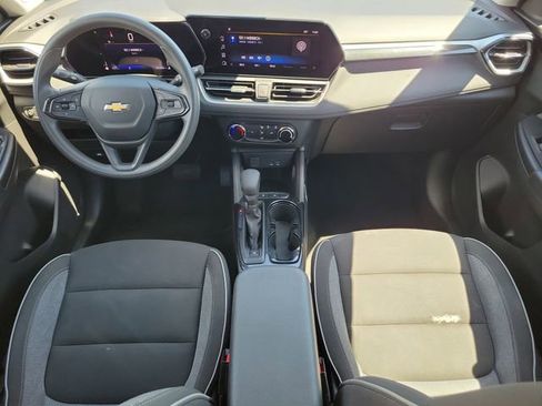 Certified 2024 Chevrolet TrailBlazer LS FWD image 11