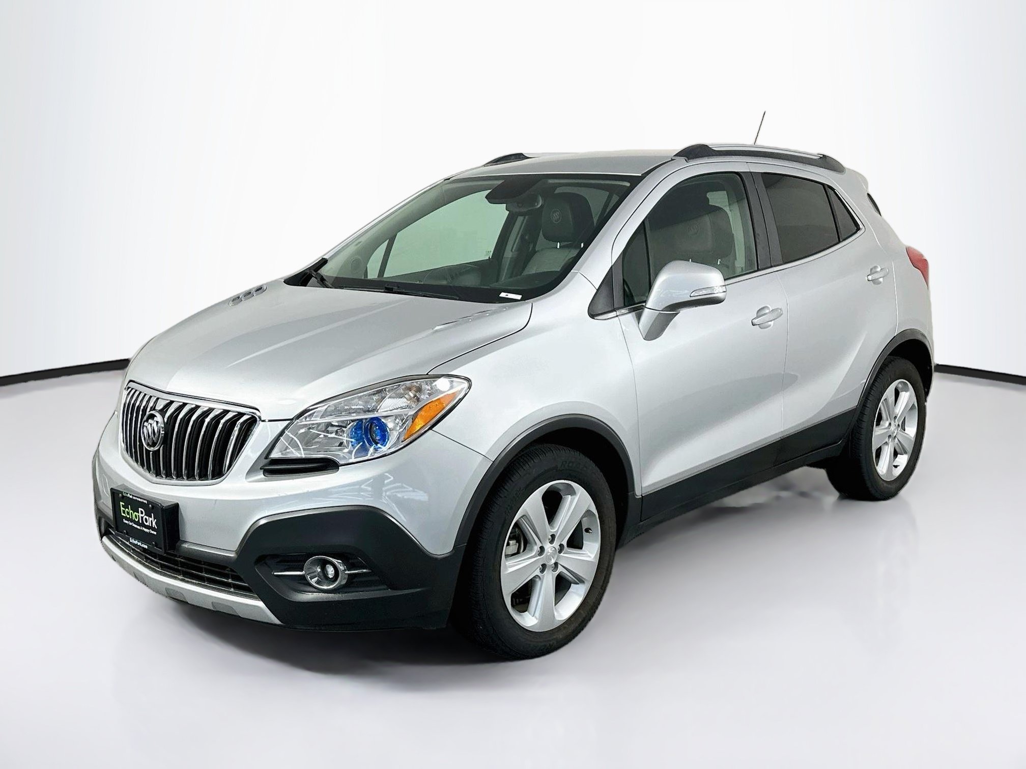 Used 2015 Buick Encore Convenience FWD image 3