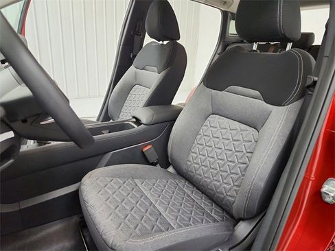 New 2026 Nissan Kicks SV w/ SV Premium Package image 19