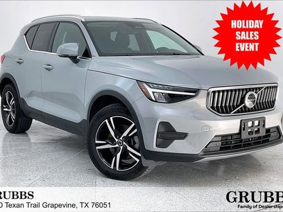Certified 2025 Volvo XC40 B5 Core