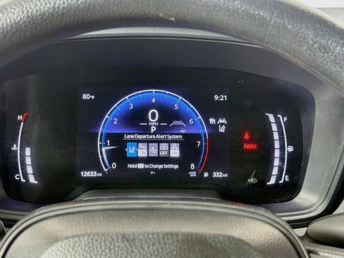Used 2026 Toyota Corolla LE FWD image 19