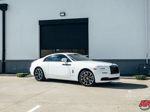 Used 2019 Rolls-Royce Wraith RWD image 21