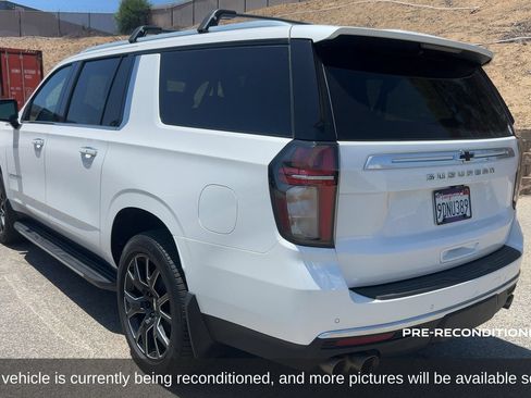 Used 2021 Chevrolet Suburban High Country w/ Max Trailering Package AWD/4WD image 8