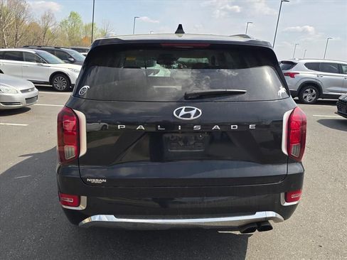 Used 2020 Hyundai Palisade Limited image 4