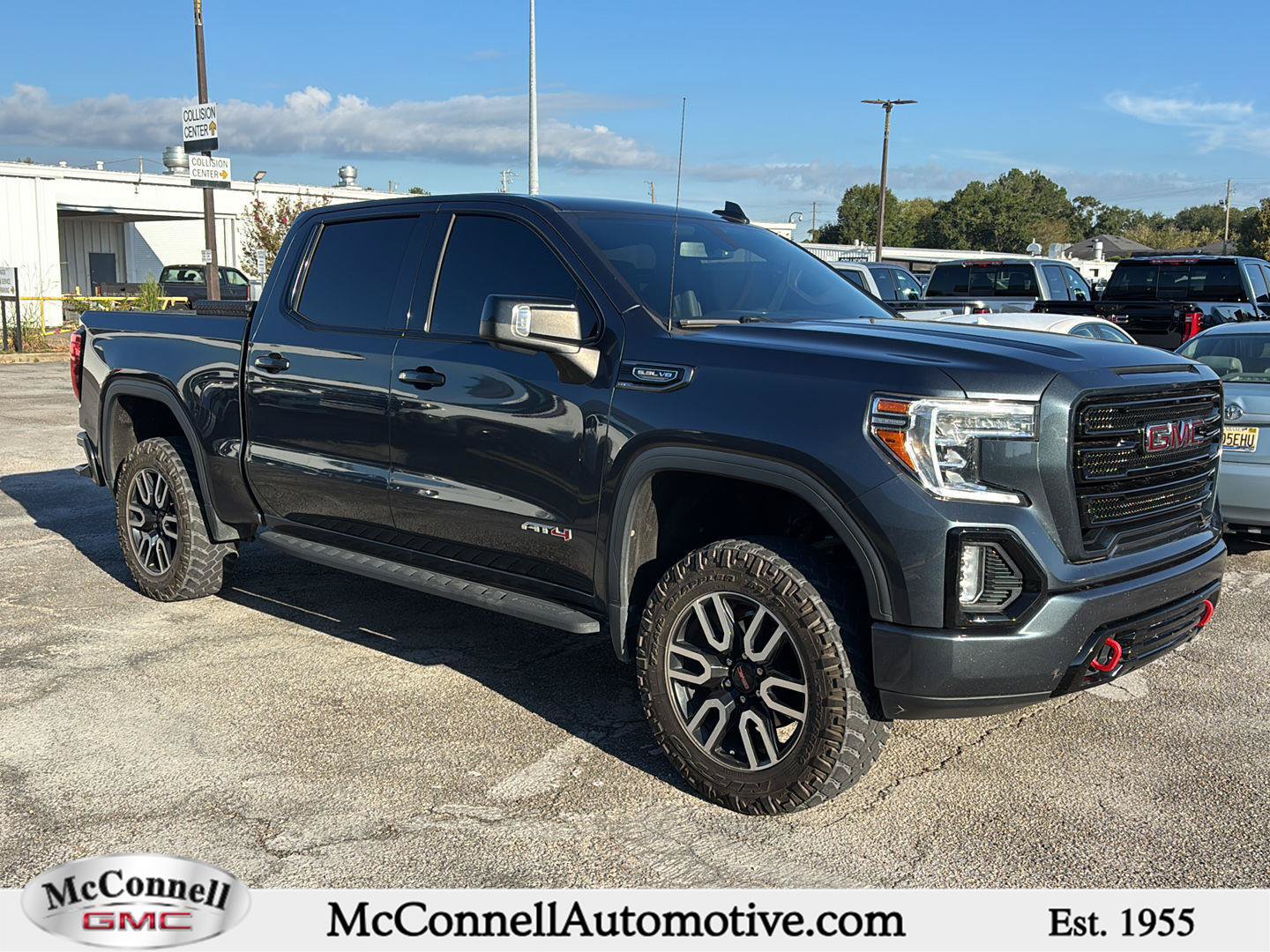 Used 2021 GMC Sierra 1500 AT4 w/ AT4 Preferred Package AWD/4WD image 1