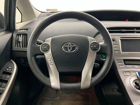 Used 2013 Toyota Prius Three w/ Solar Roof Pkg image 13