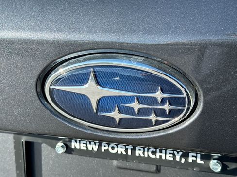 Used 2025 Subaru Outback Limited AWD/4WD image 18