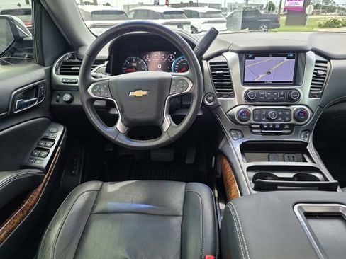 Used 2017 Chevrolet Tahoe Premier RWD image 6
