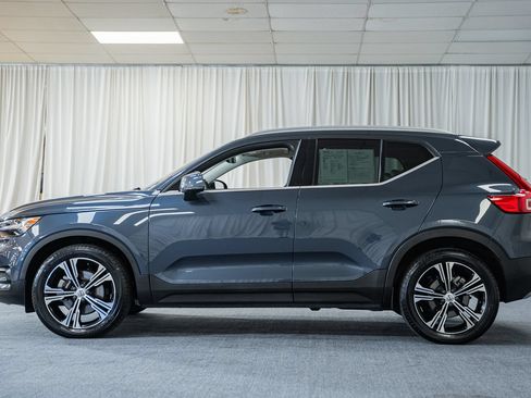 Used 2022 Volvo XC40 T5 Inscription w/ Advanced Package AWD/4WD image 5