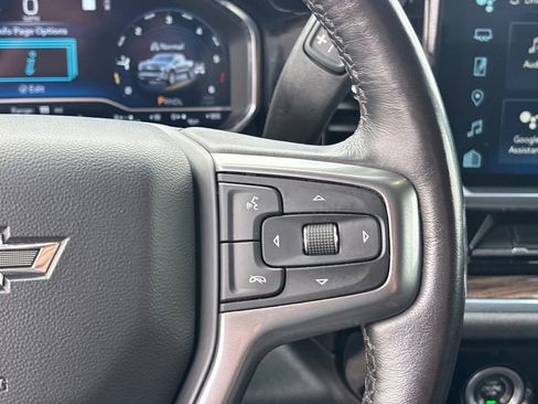 Used 2022 Chevrolet Silverado 1500 RST image 15