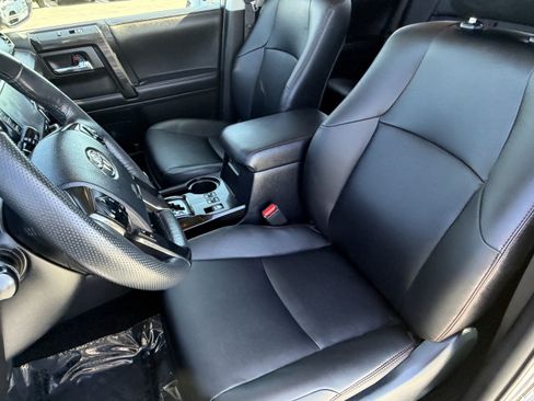 Certified 2023 Toyota 4Runner TRD Off-Road Premium w/ Off Road Premium Plus Package AWD/4WD image 29