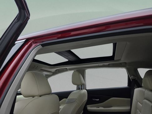 Used 2022 Nissan Murano Platinum w/ Cargo Package FWD image 17