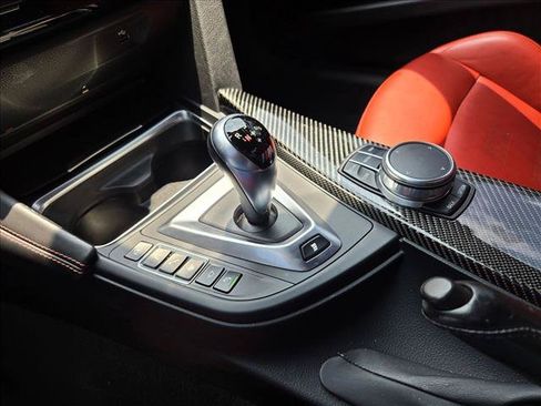 Used 2018 BMW M3 RWD image 15