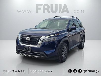 Used 2025 Nissan Pathfinder SV